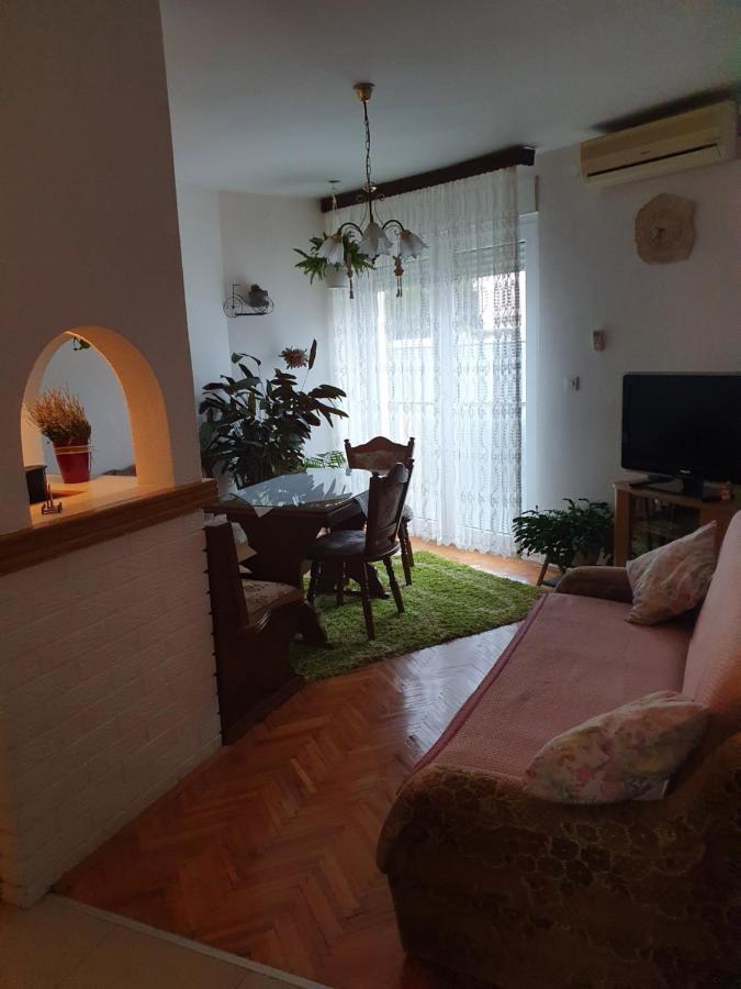Apartman Noa Knin Exterior photo